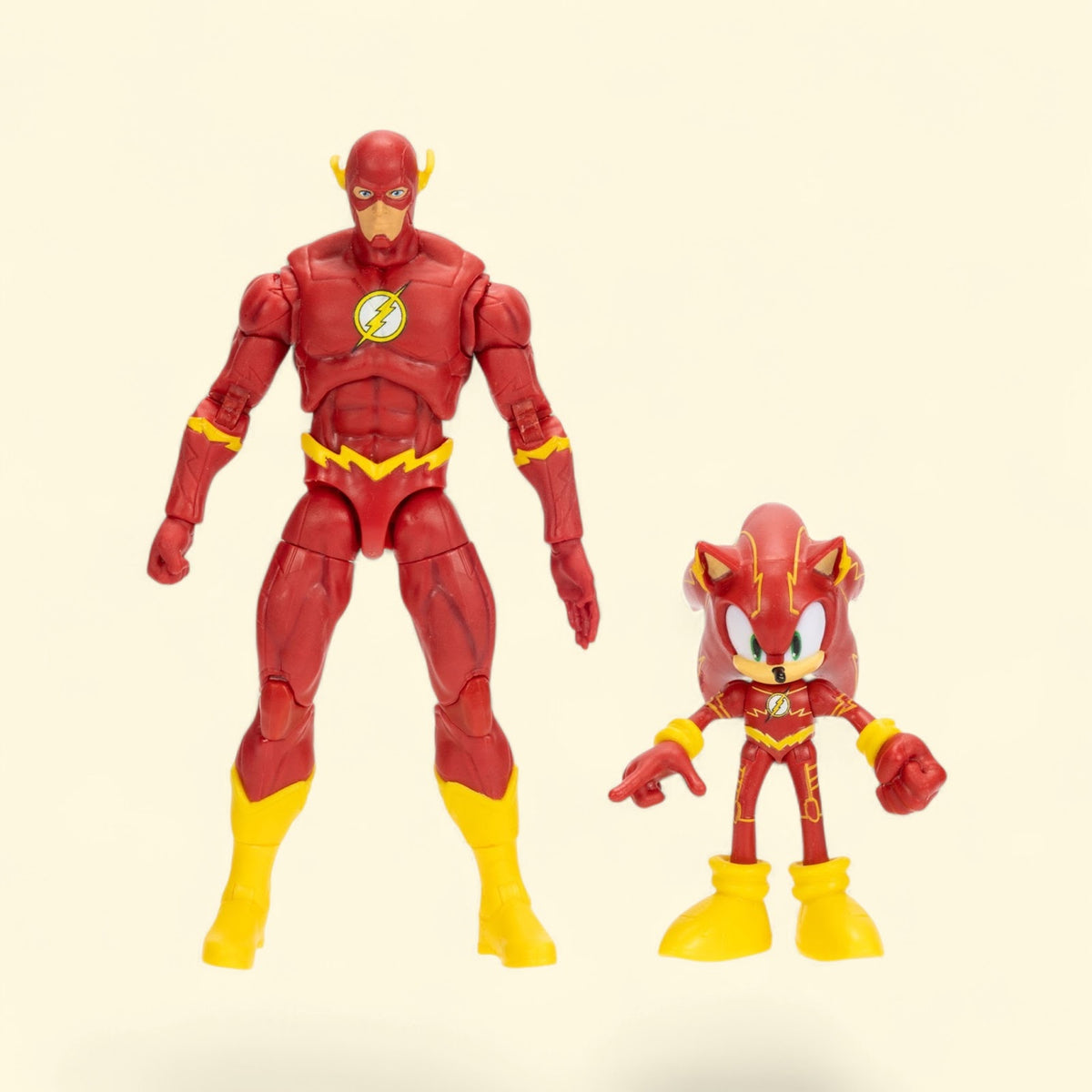 Multipack, 2.5" Sonic & 5" The Flash — authentic US product shipped worldwide by Toy Terminal